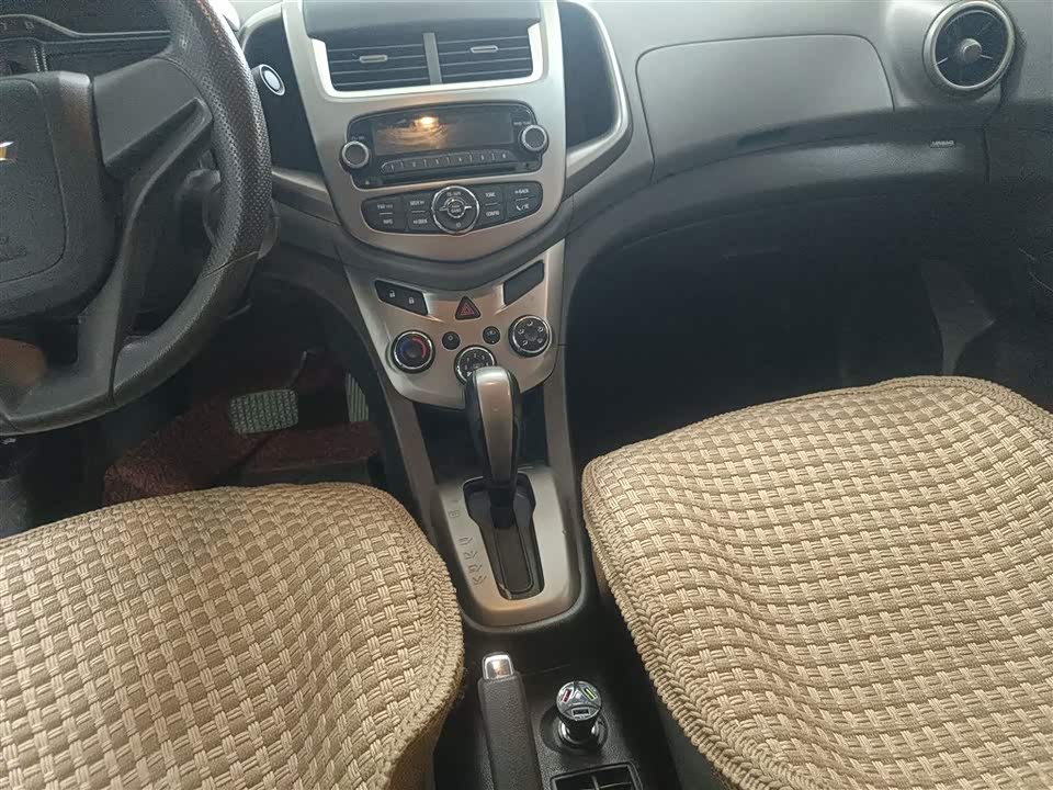 Chevrolet Aiweiou Chevrolet Aiweiou