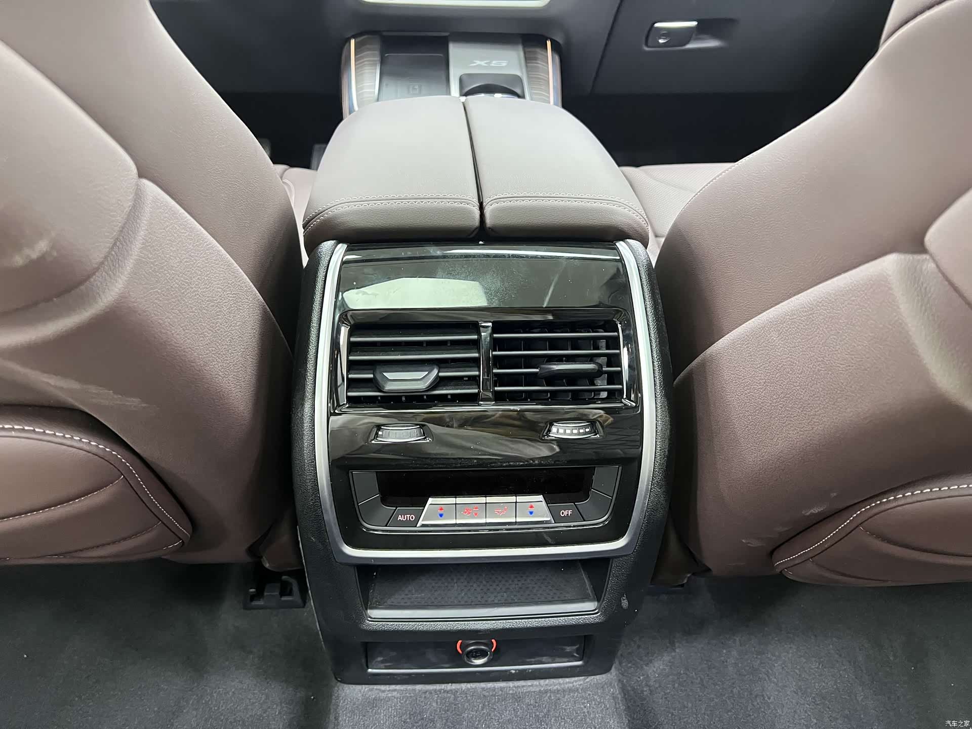 BMW X5, 2025 21