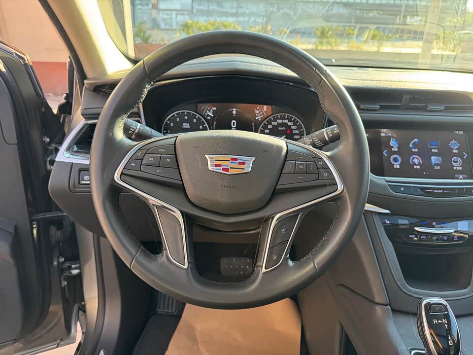 Cadillac XT5