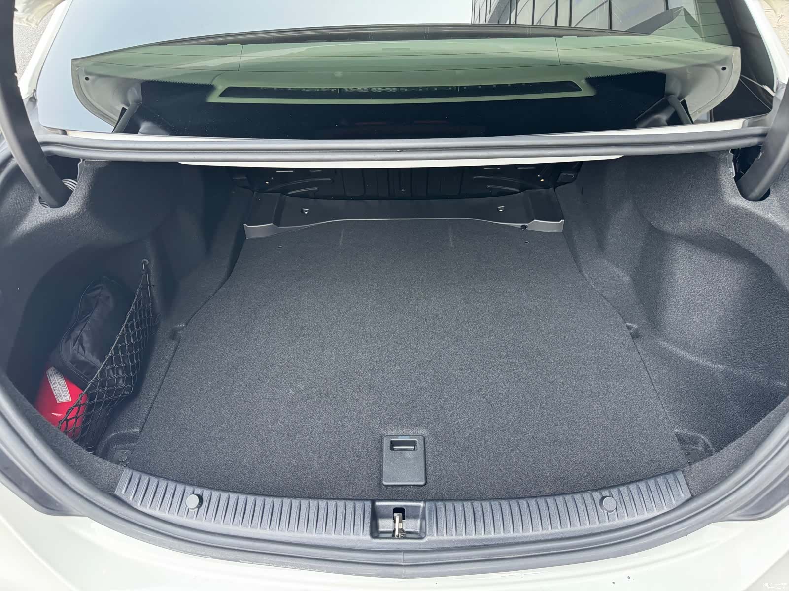 Mercedes-Benz C-Class, 2016 11