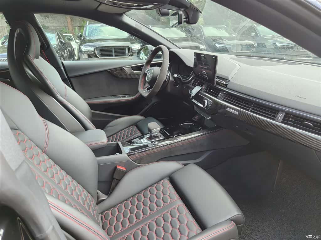 Audi RS, 2025 14
