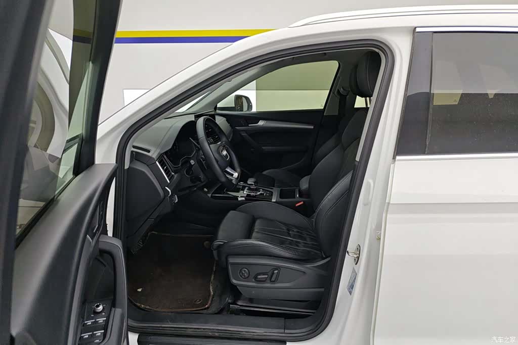 Audi Q5L, 2021 9