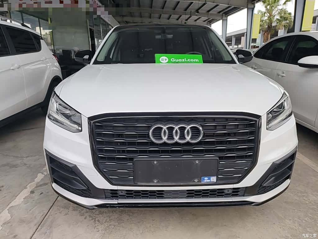Audi Q2L, 2021 3