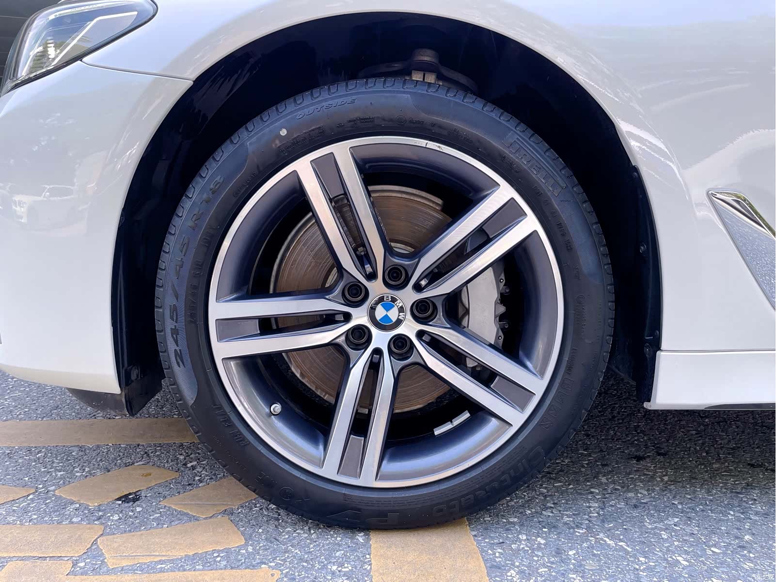 BMW 5 Series, 2024 8