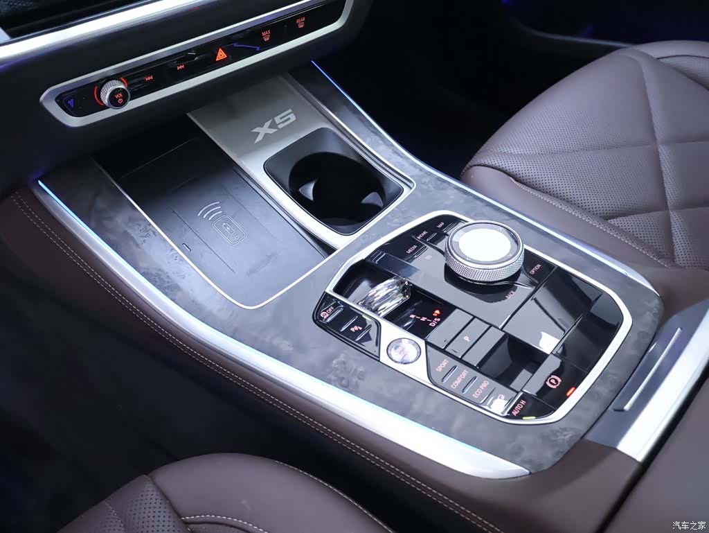 BMW X5, 2024 12