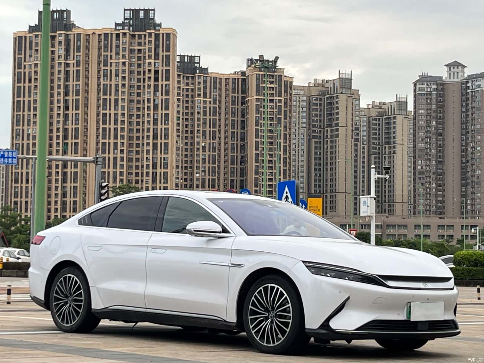 BYD Han, 2021 3