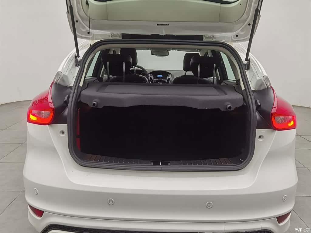 Ford Focus, 2016 16
