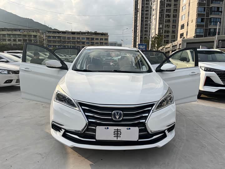 Changan Eado DT 2019 1.6L МКПП you xiang xing China VI
