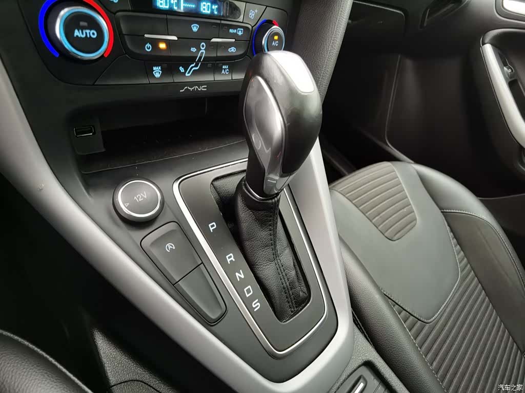 Ford Focus, 2016 13