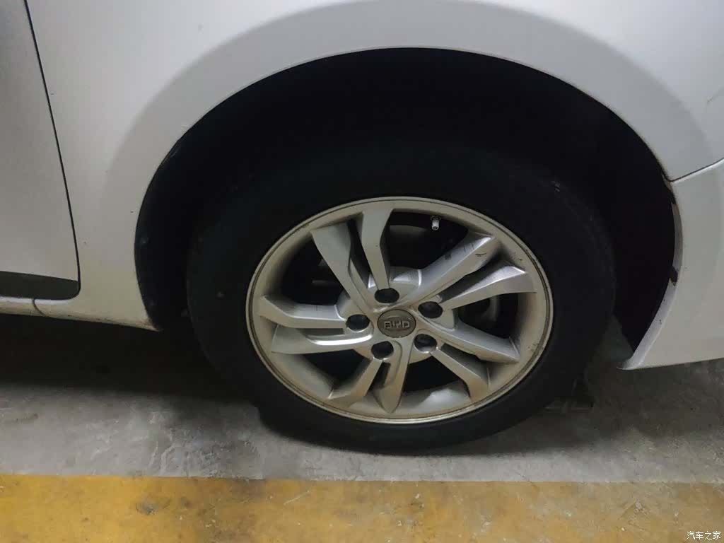 BYD 1.5TI, 2014 8