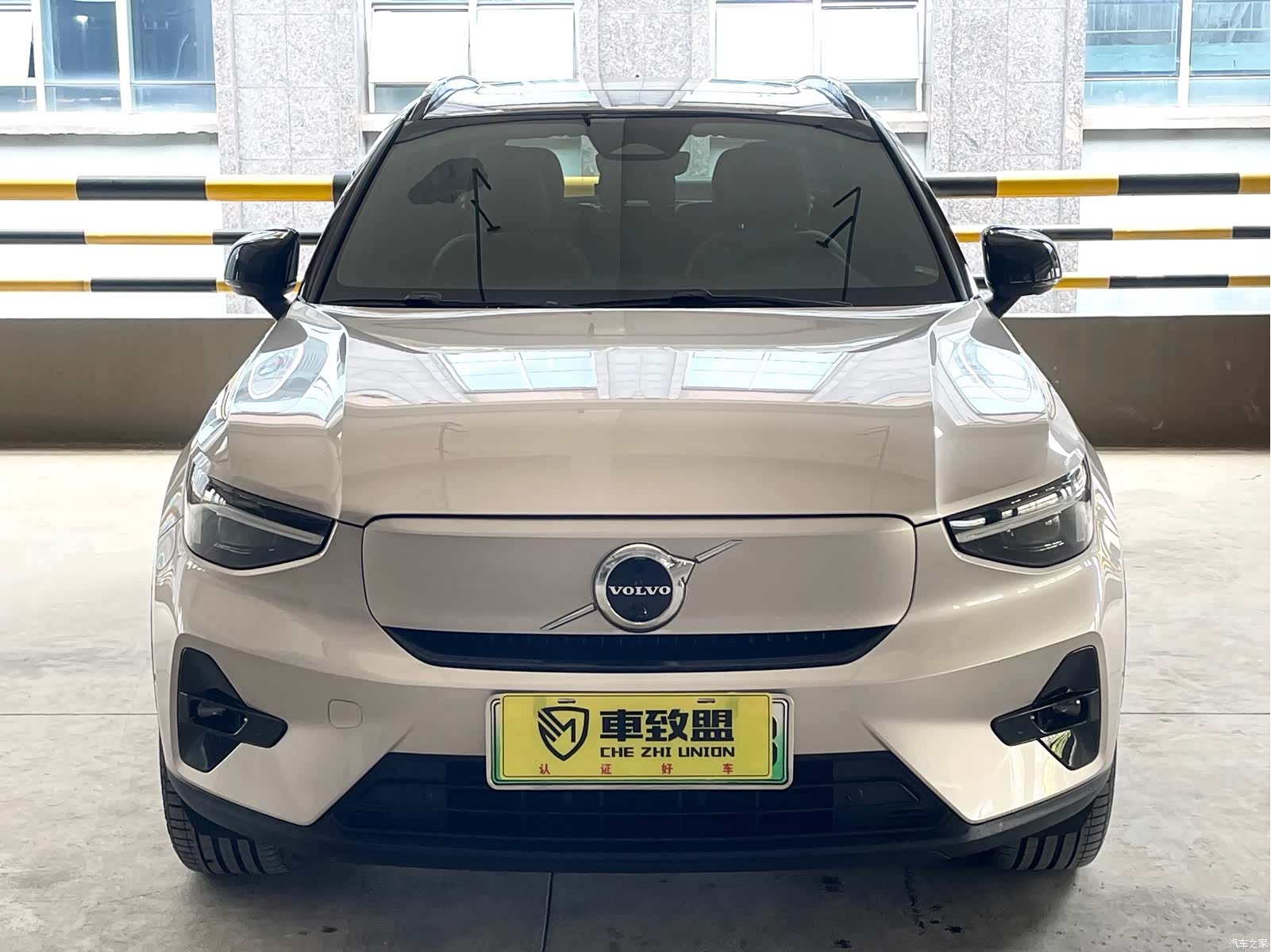 Volvo XC40, 2023 2