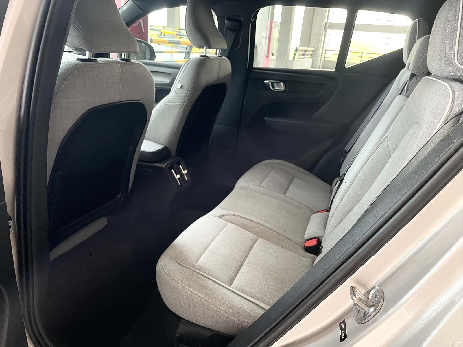 Volvo XC40, 2023 12