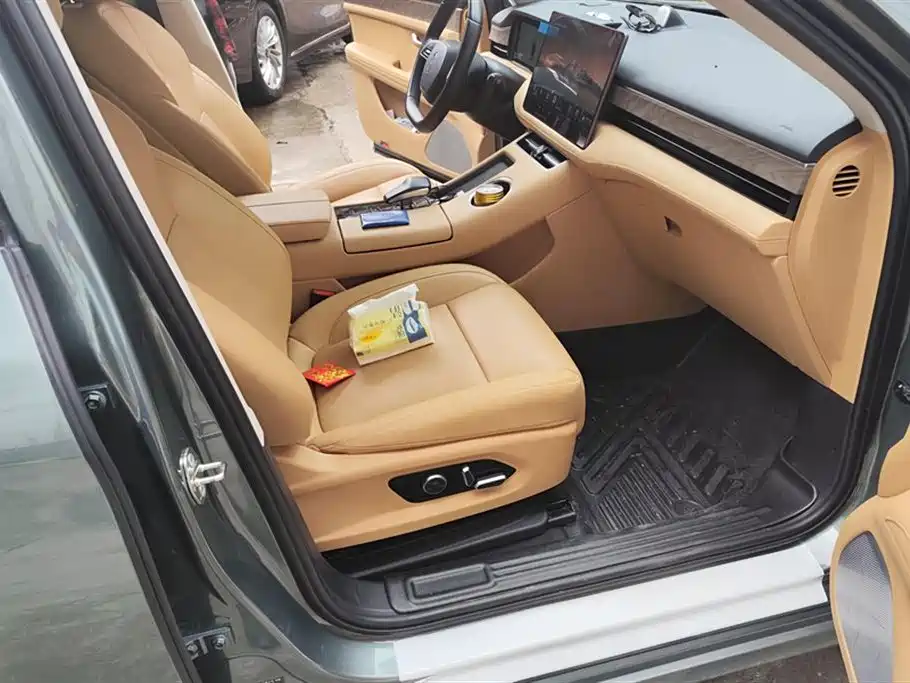 HarmonyOS Ask the world M5