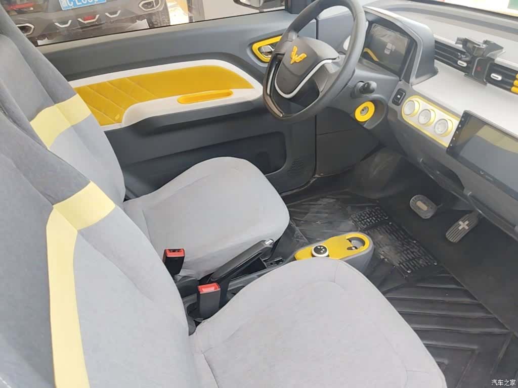 Wuling MINIEV, 2021 25