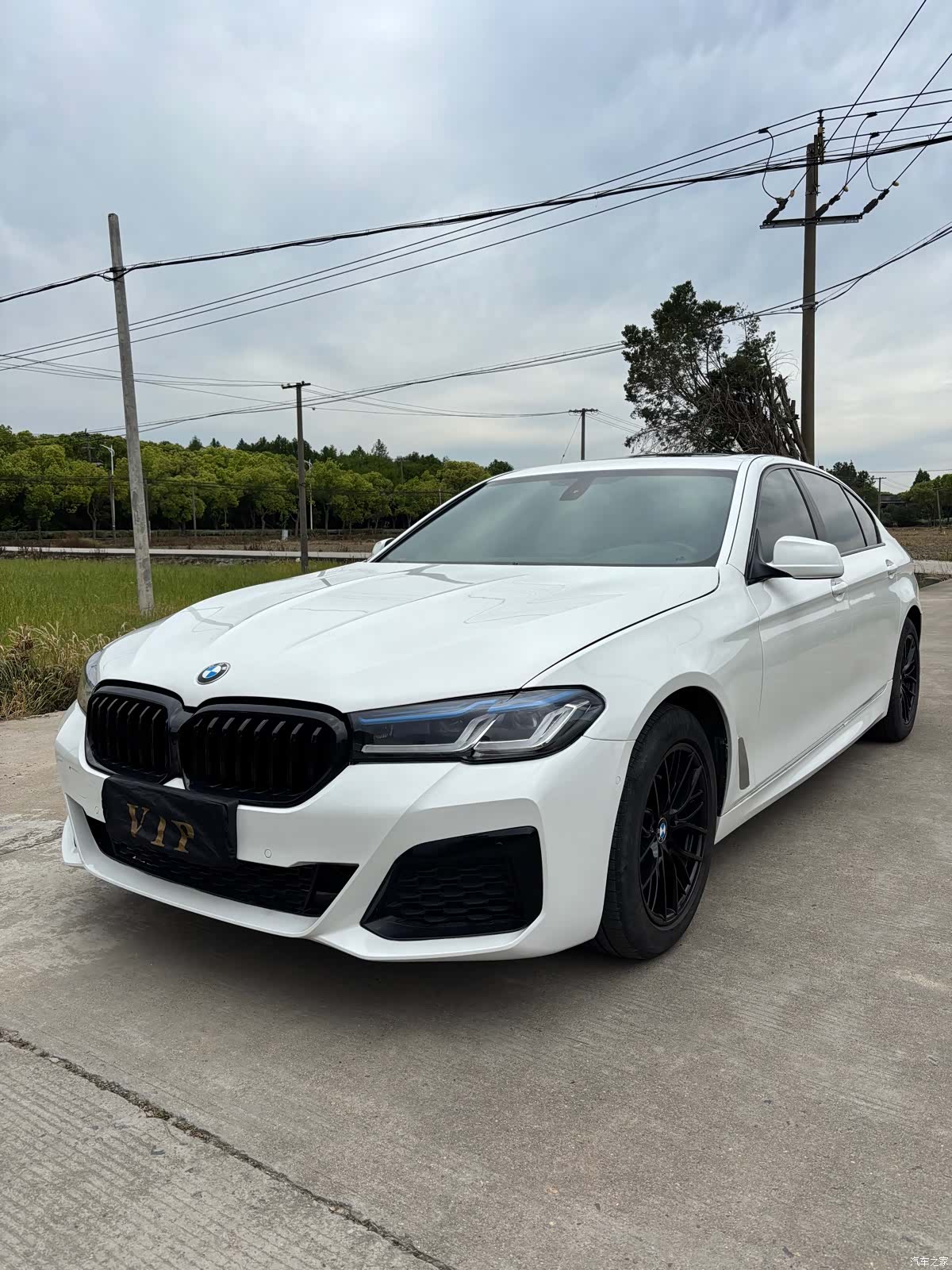 BMW 5 Series, 2011 1