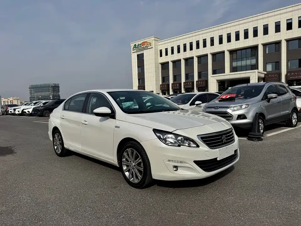 Peugeot 408
