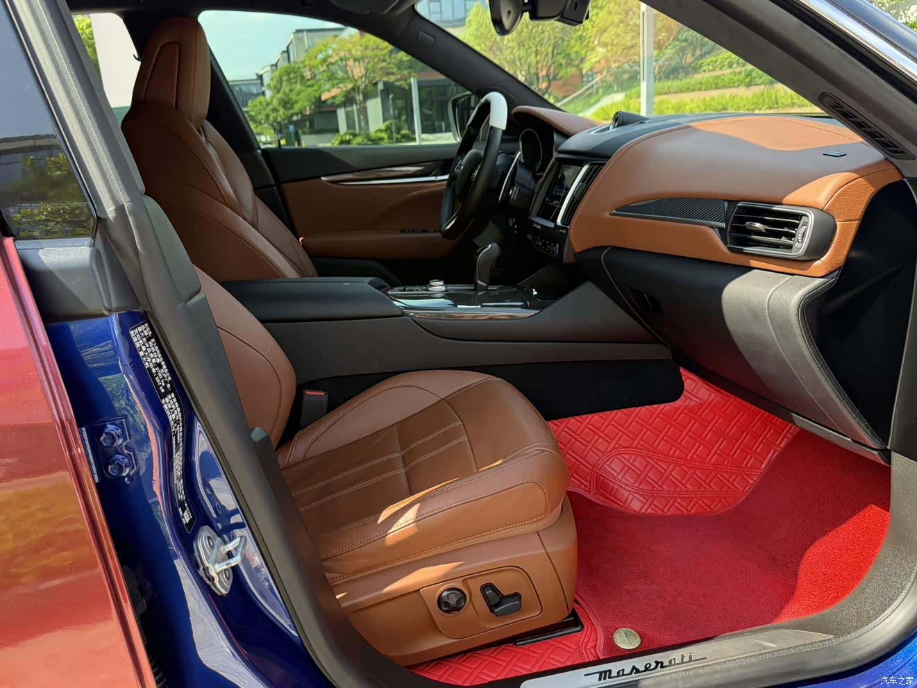 Maserati Levante, 2017 13
