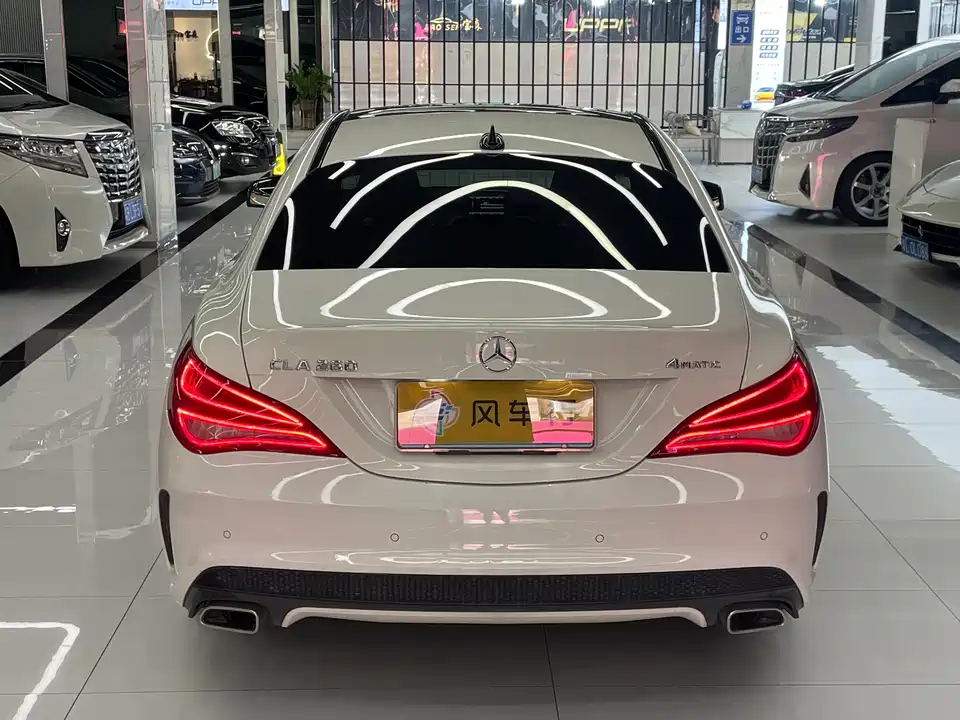 Mercedes-Benz CLA