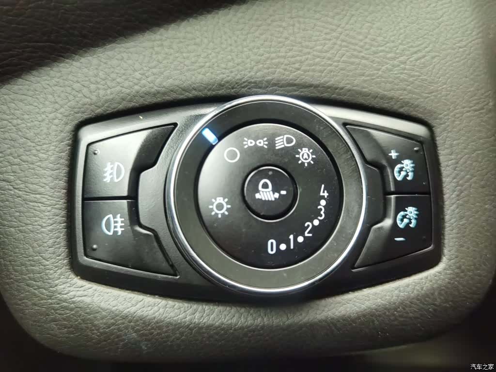 Ford Kuga, 2014 21