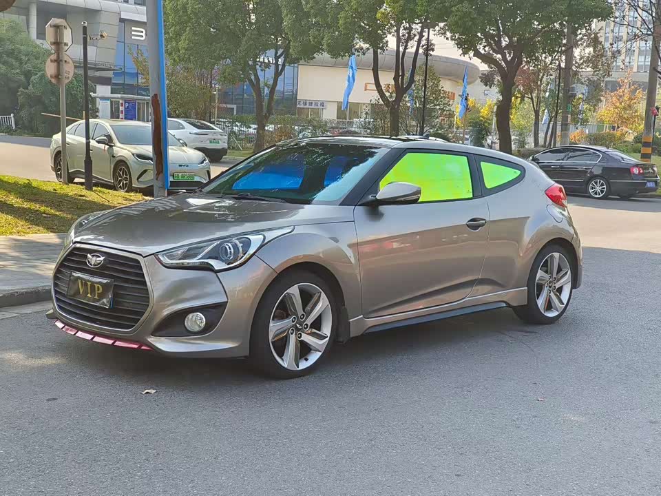 Hyundai Veloster