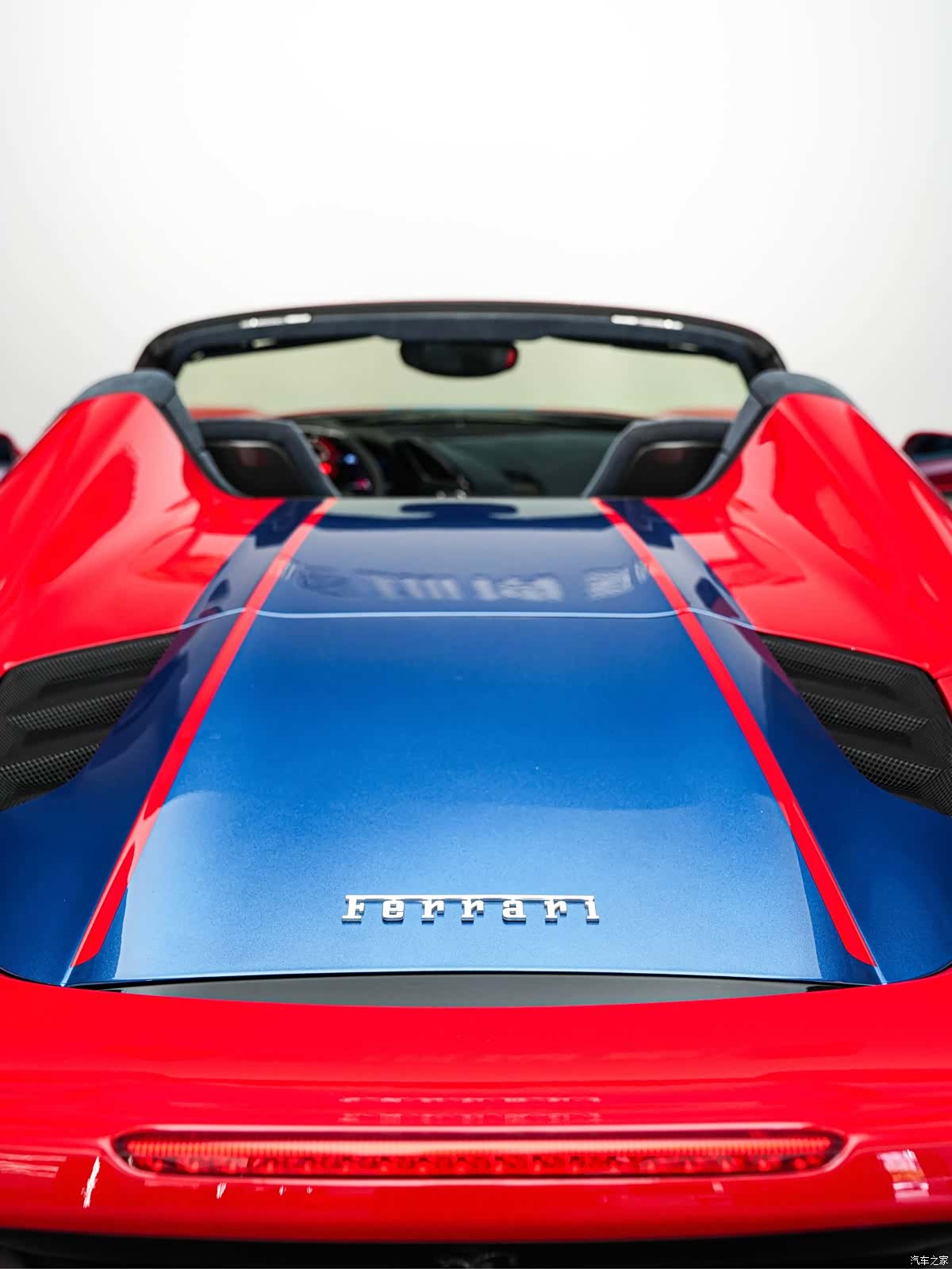 Ferrari 488, 2019 3