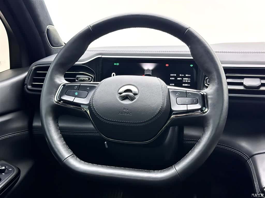 NIO ES8, 2022 10