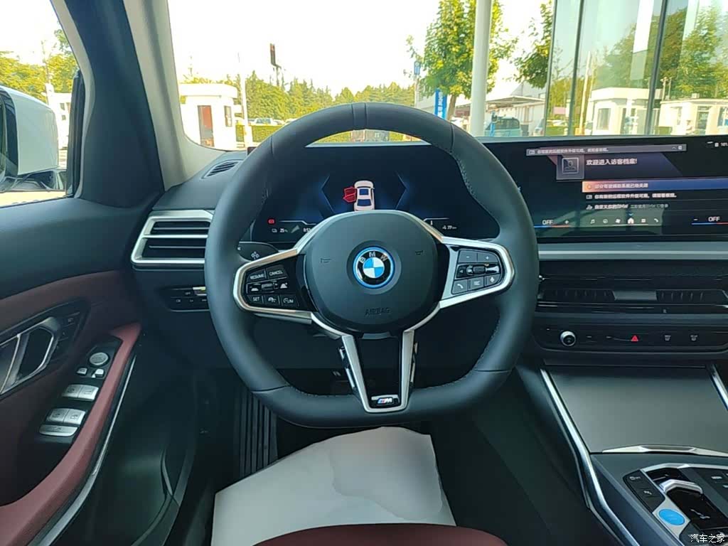 BMW i3, 2025 11