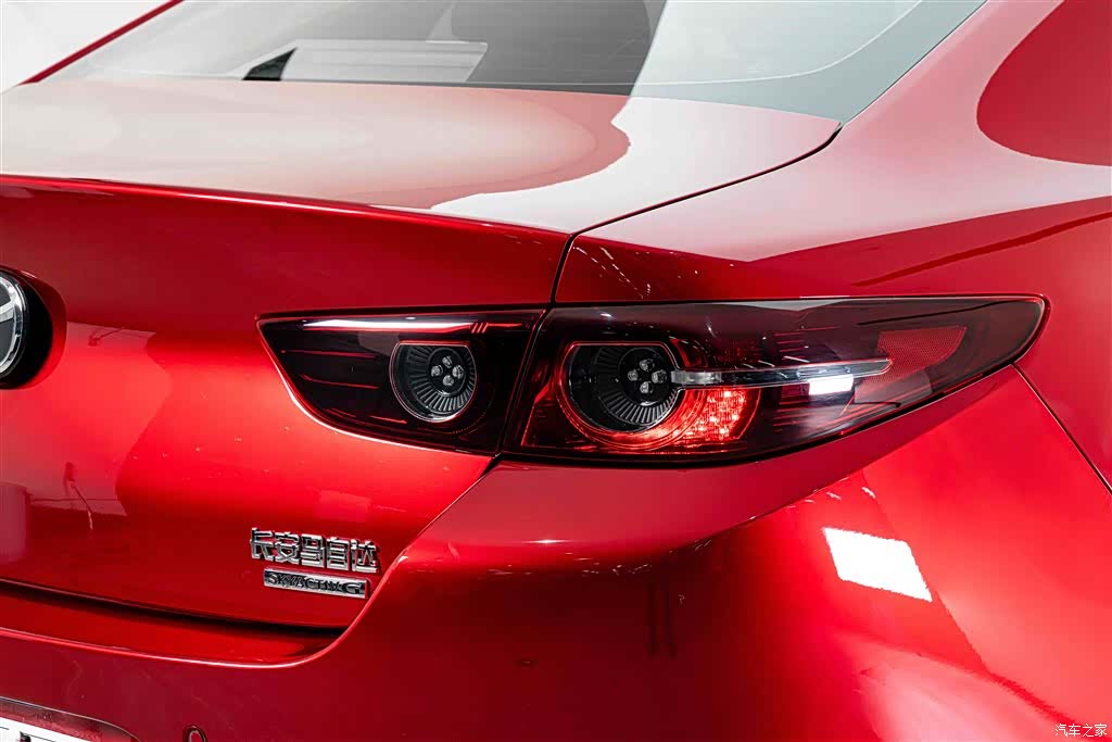 Mazda Mazda3, 2022 9