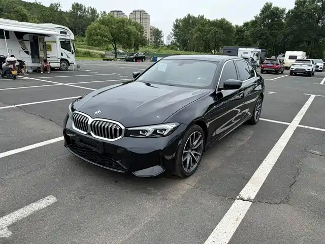 BMW 3 Series 2023 — купить из Китая под заказ