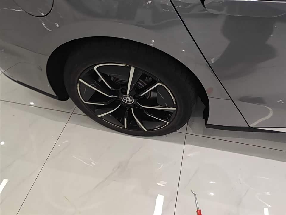BYD Han
