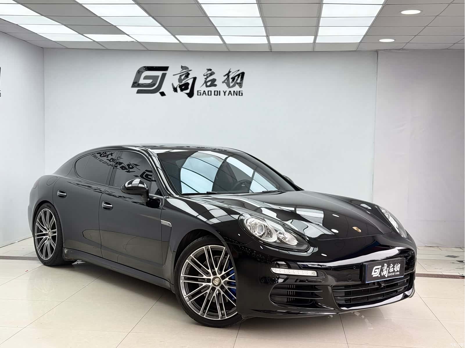 Porsche Panamera, 2016 3