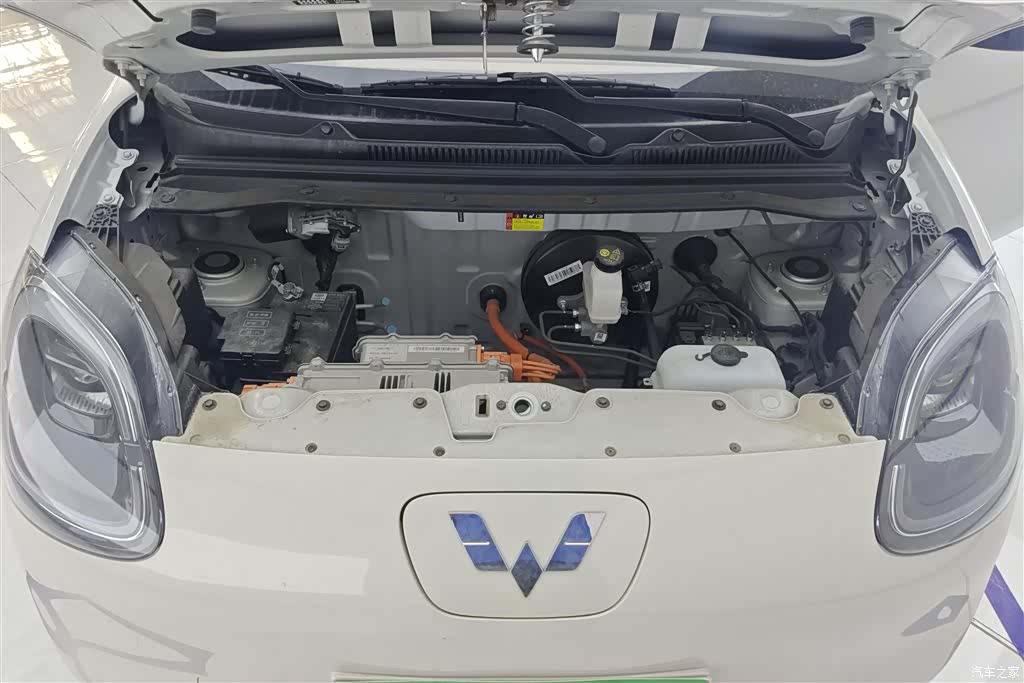 Wuling MINIEV, 2025 10