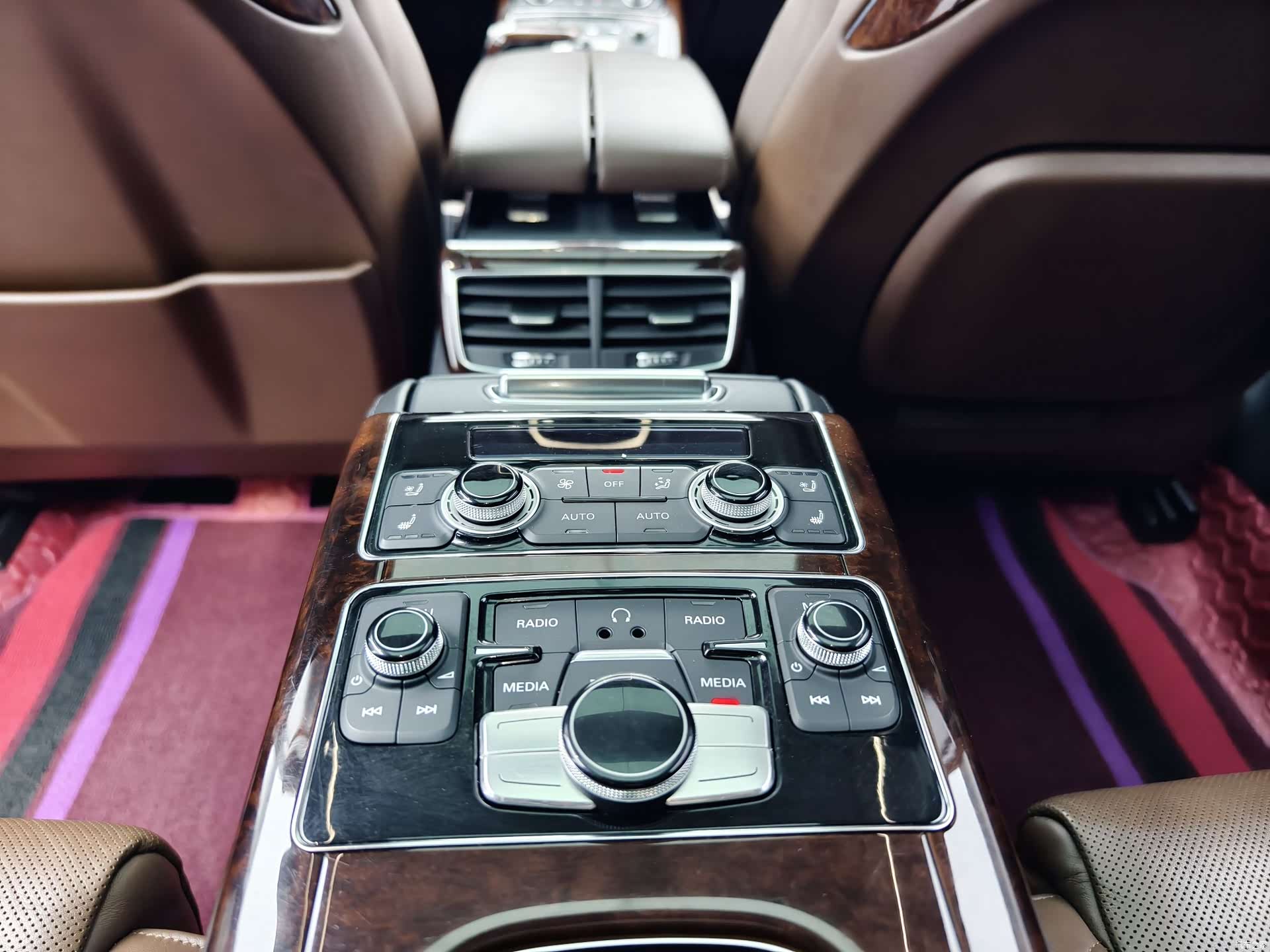 Audi A8L, 2014 17