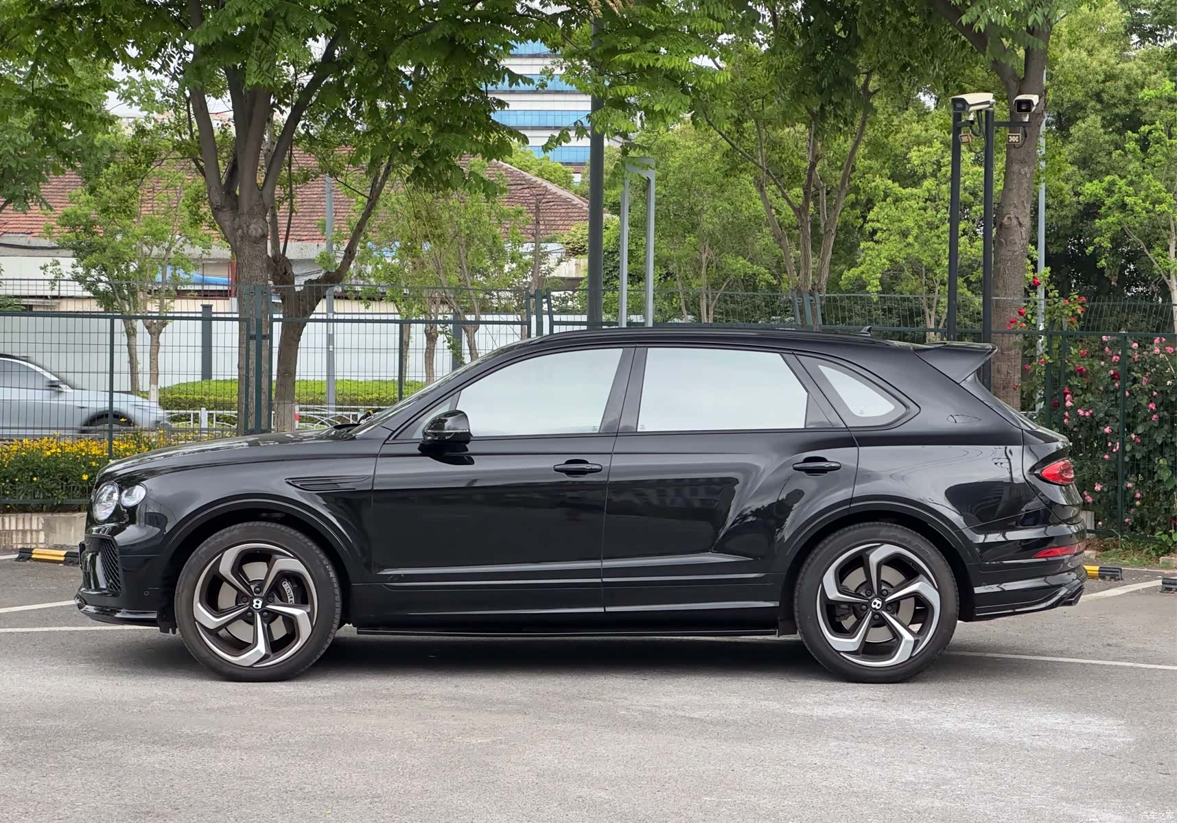Bentley Bentayga, 2023 7