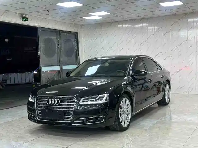 Audi A8 2018 — купить из Китая под заказ