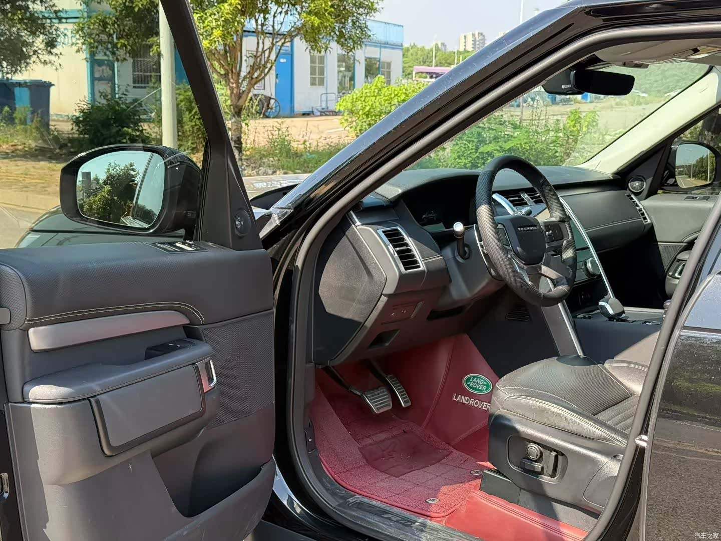 Land Rover Discovery, 2022 3