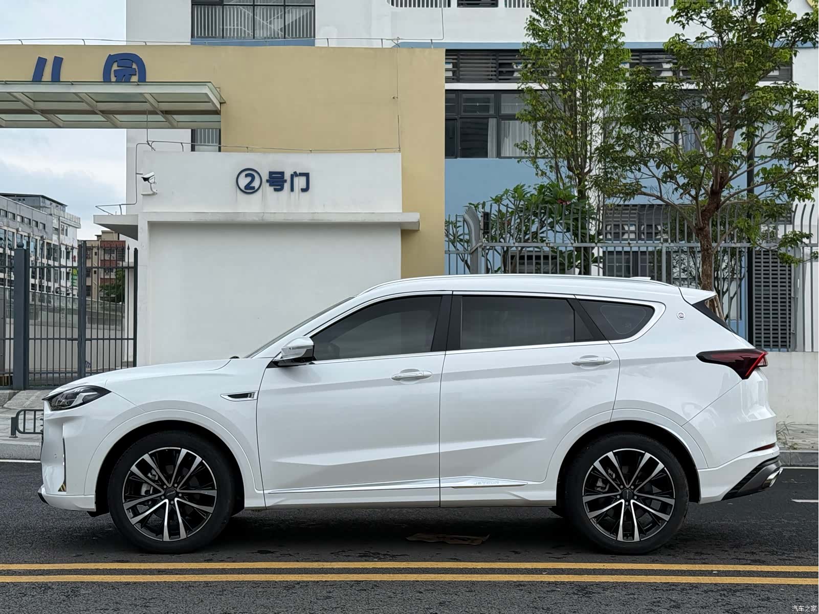 Jetour X70, 2022 7