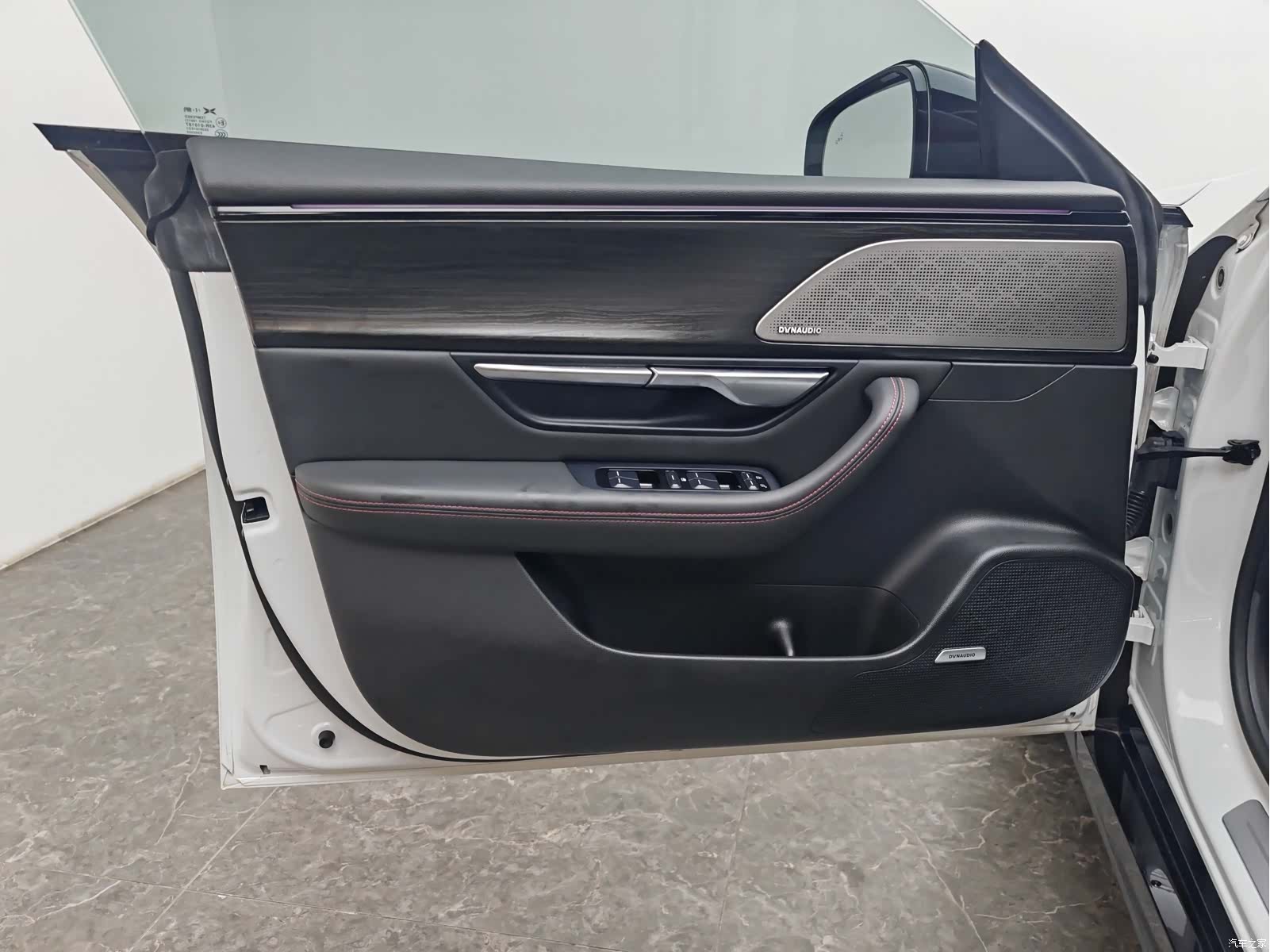 Xpeng P7, 2021 18