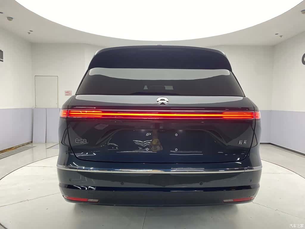 NIO ES8, 2025 6