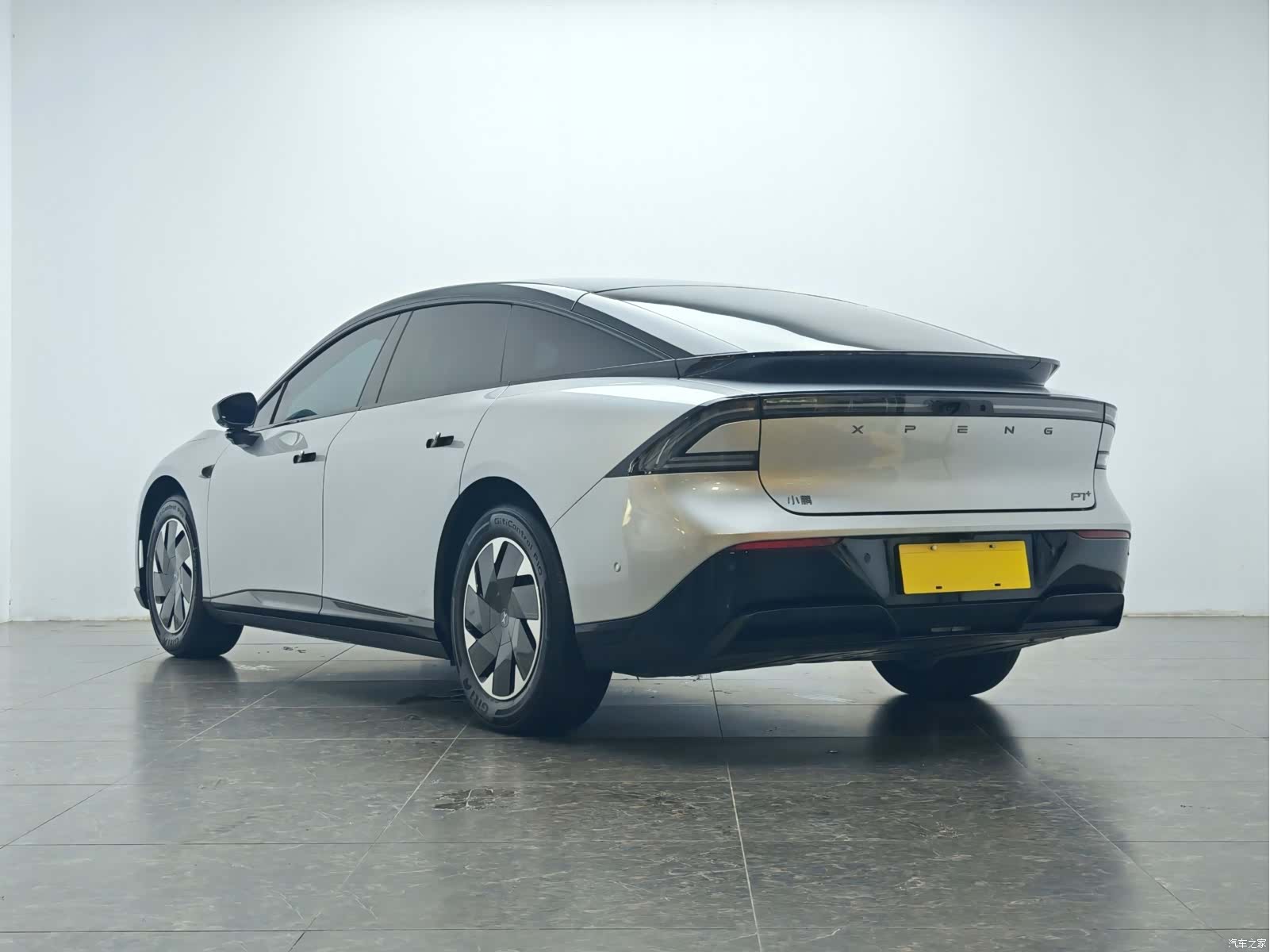 Xpeng P7, 2025 4