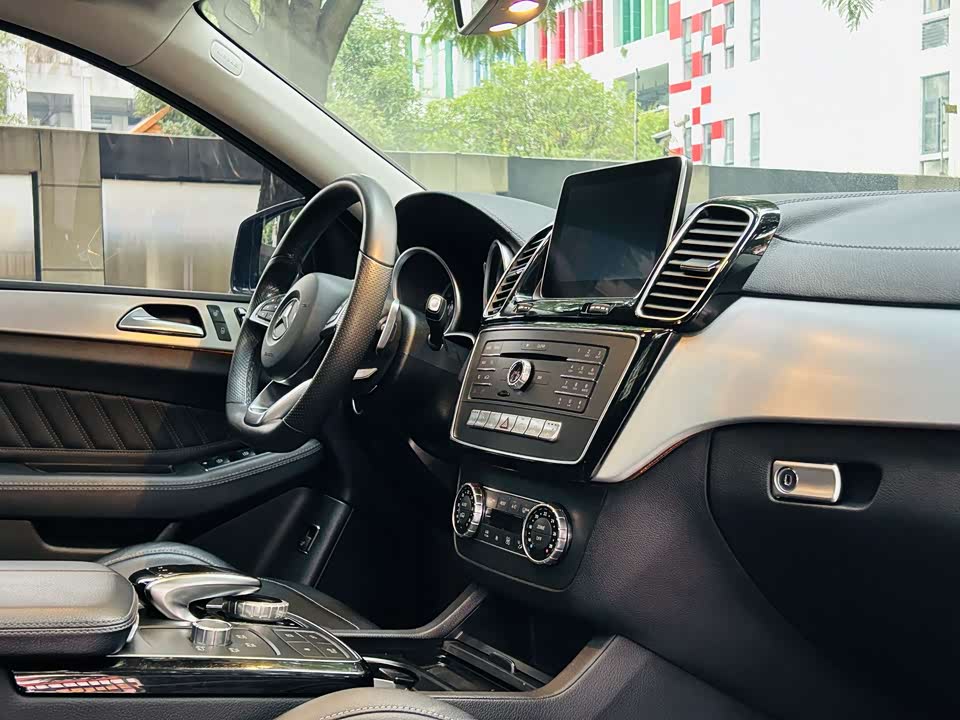 Mercedes-Benz GLE coupe