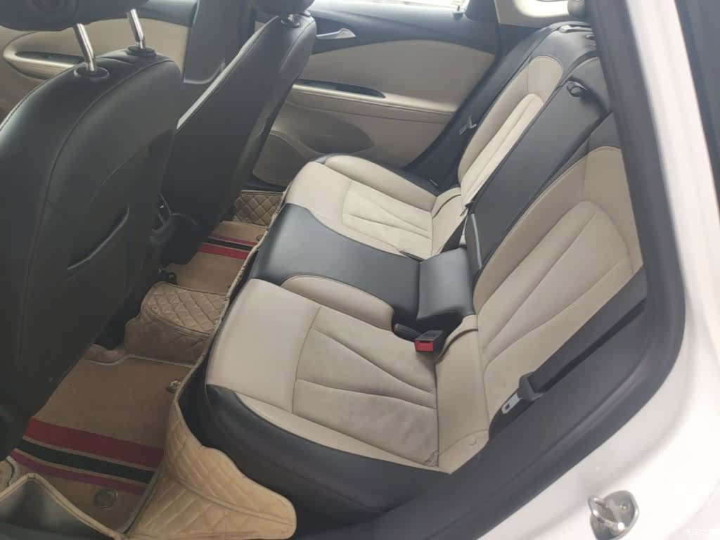 Buick Verano, 2019 17