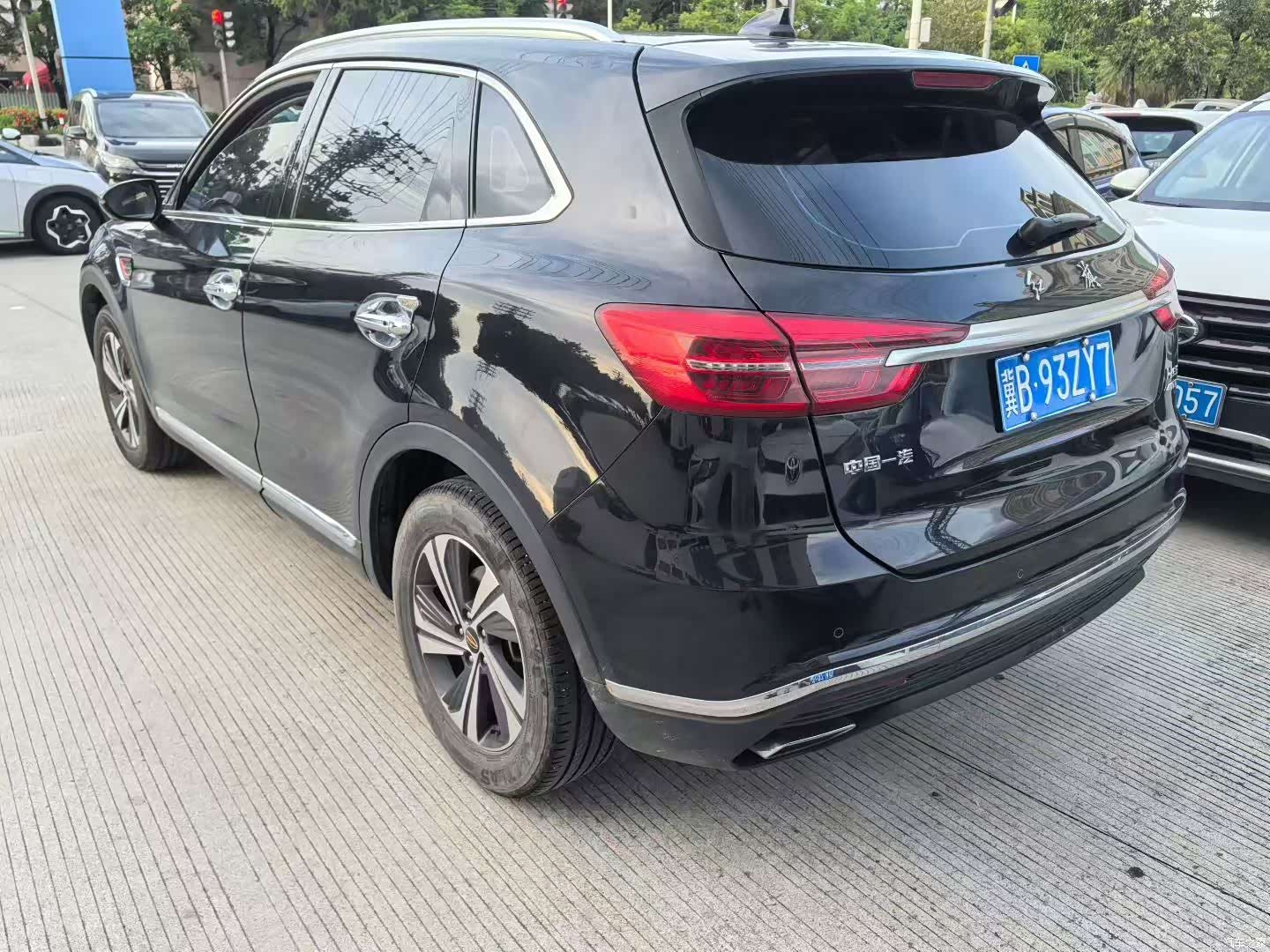 Hongqi HS5, 2020 6