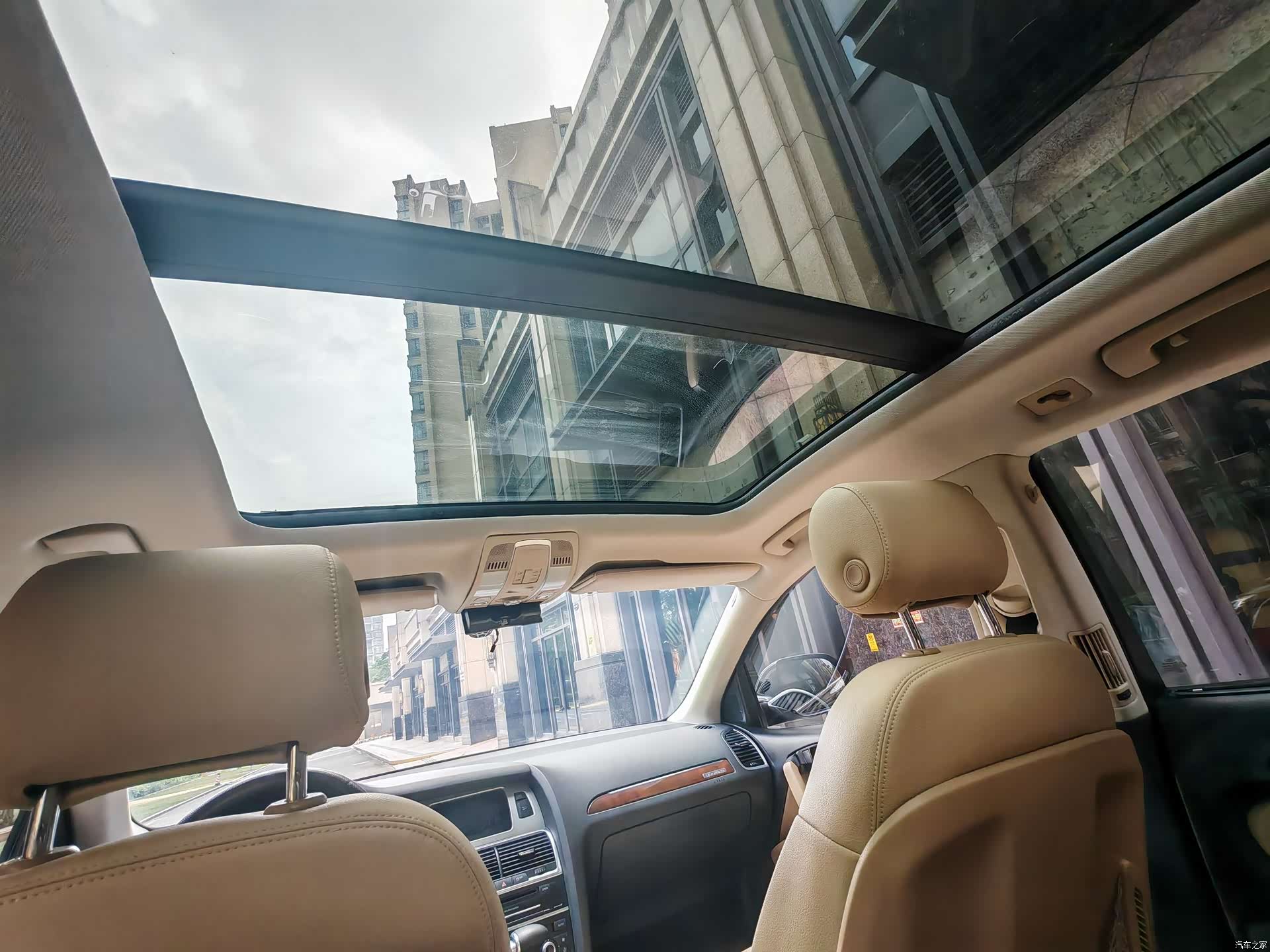 Audi Q7, 2012 12