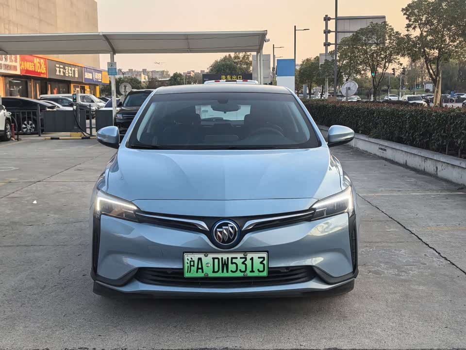 Buick Slightly blue 6