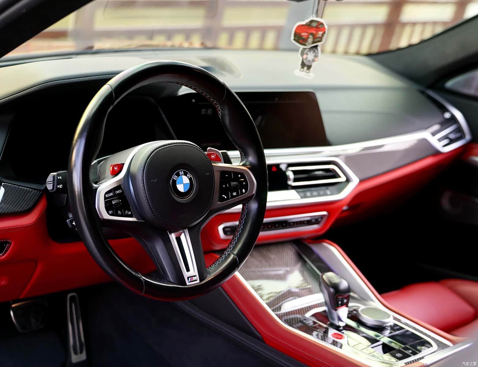 BMW X6, 2022 11