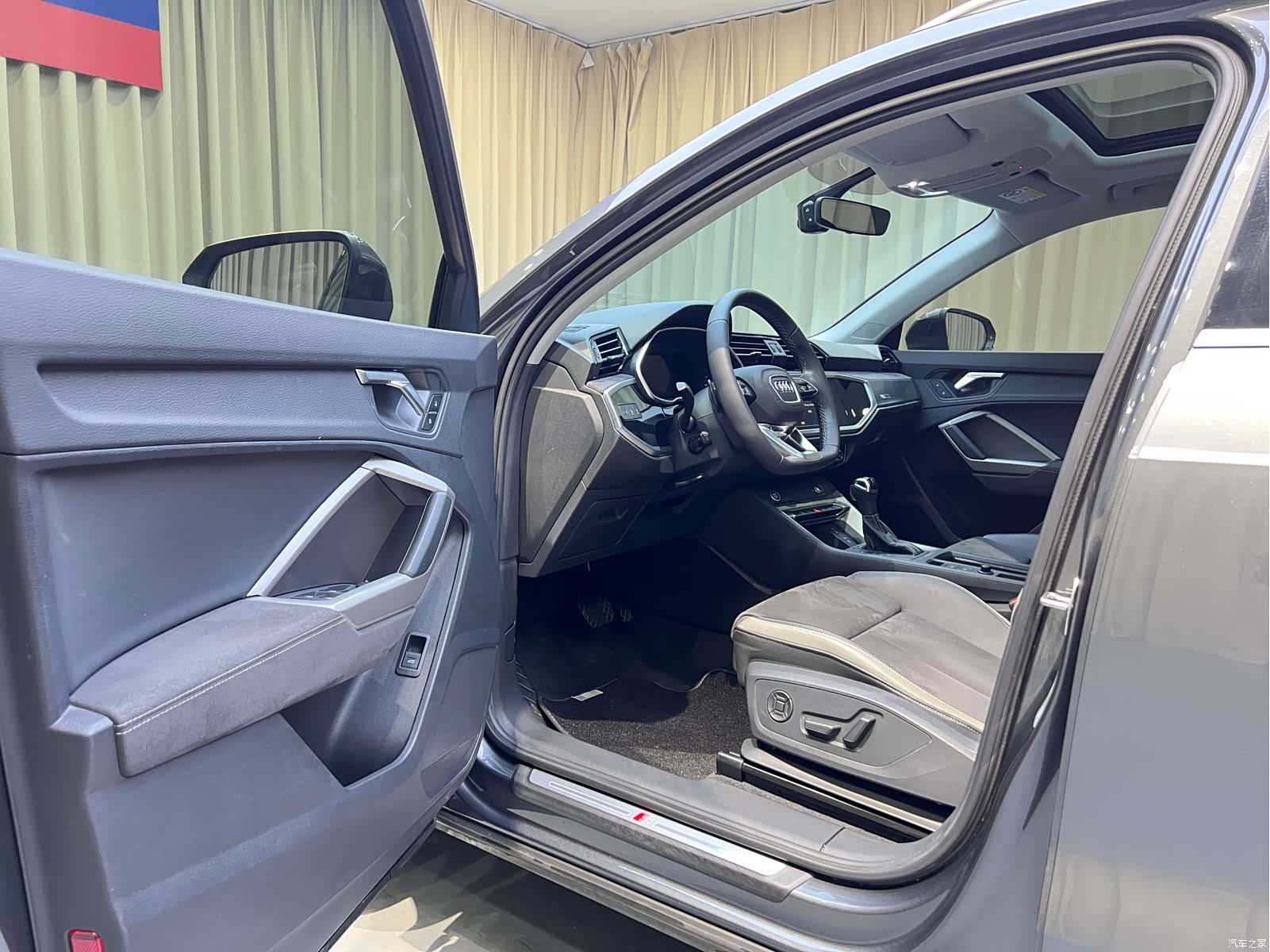 Audi Q3, 2022 7