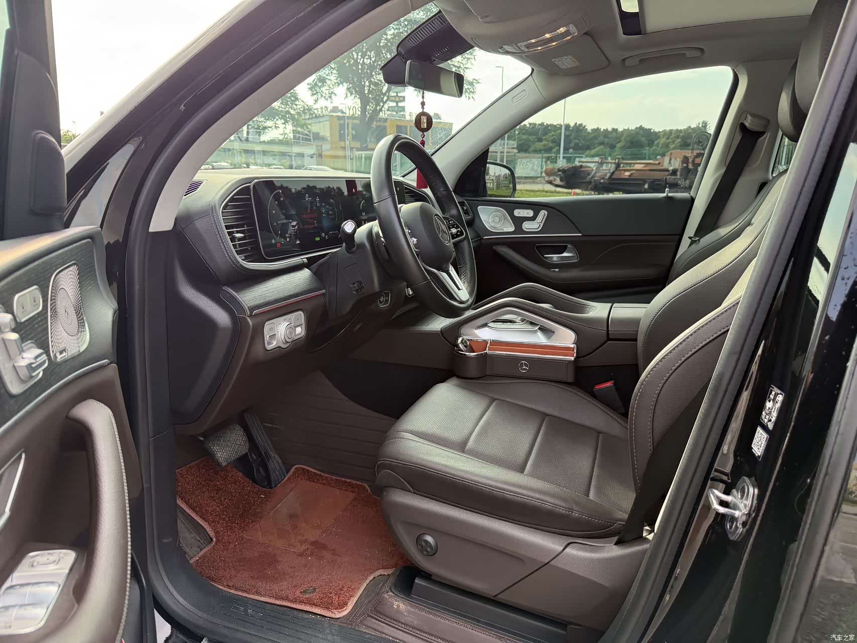 Mercedes-Benz GLE, 2023 8