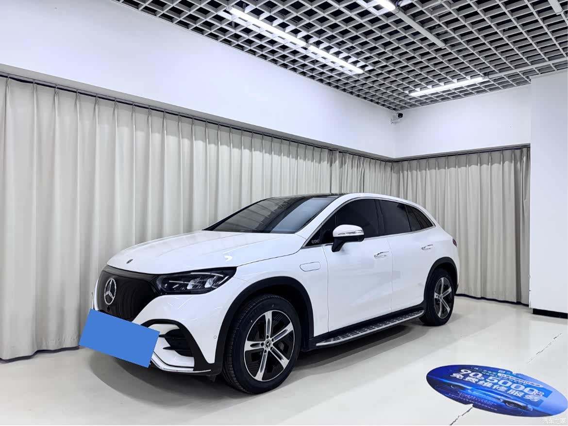 Mercedes-Benz EQE, 2023 1