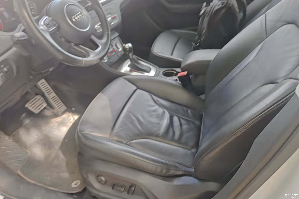 Audi Q3, 2015 9